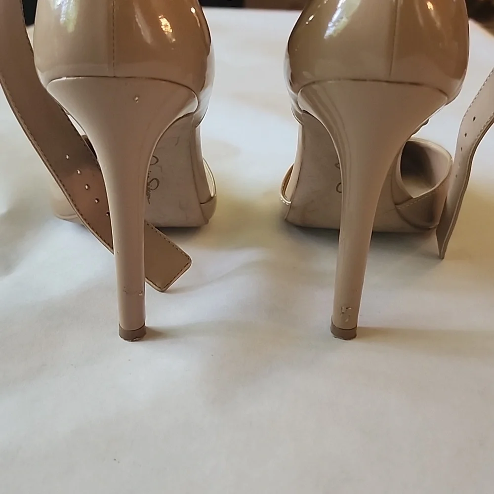 JESSICA SIMPSON CAMBY nude patent ankle strap sandal. 8.5 - Picture 4 of 4